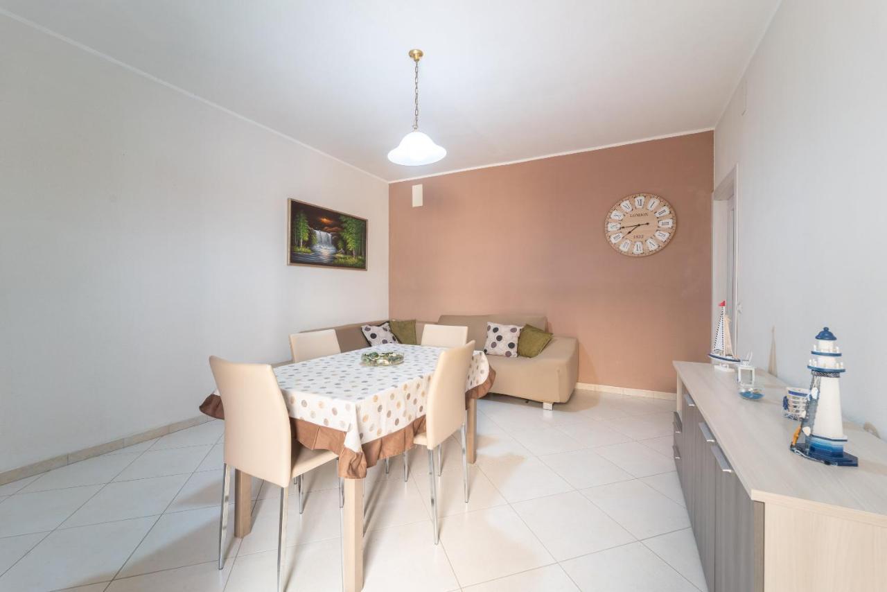 אלגהרו Miros Apartment מראה חיצוני תמונה