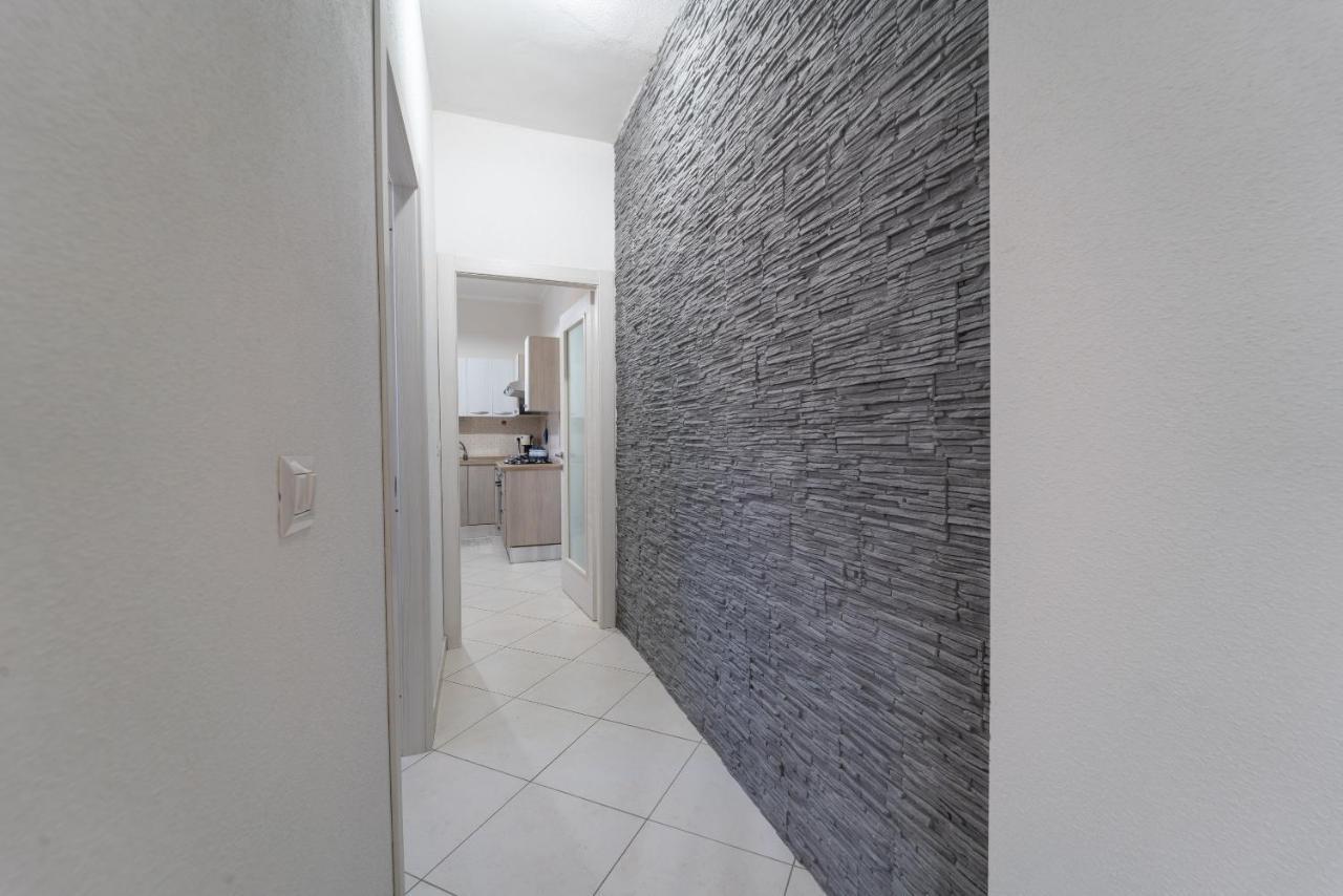 אלגהרו Miros Apartment מראה חיצוני תמונה