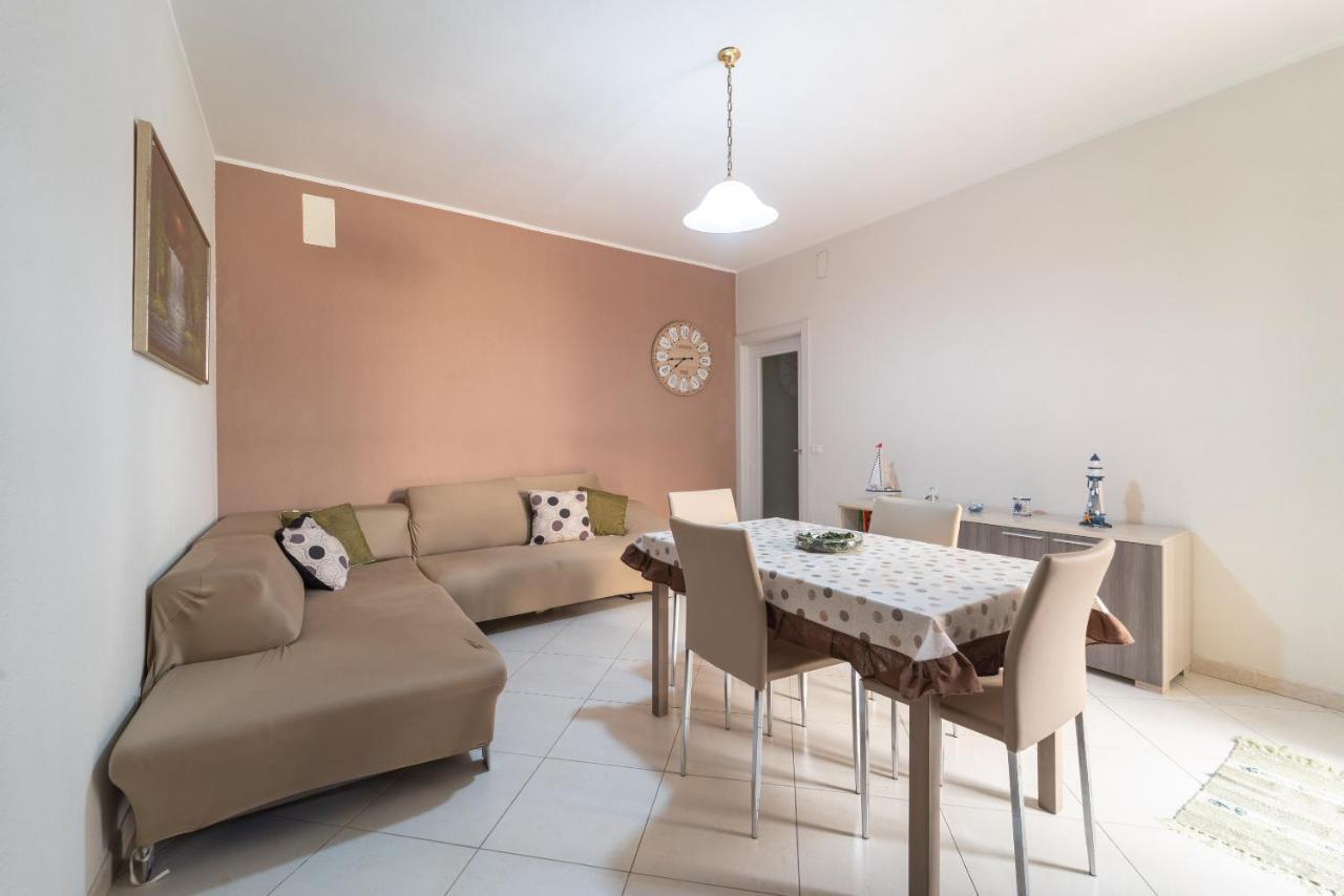 אלגהרו Miros Apartment מראה חיצוני תמונה