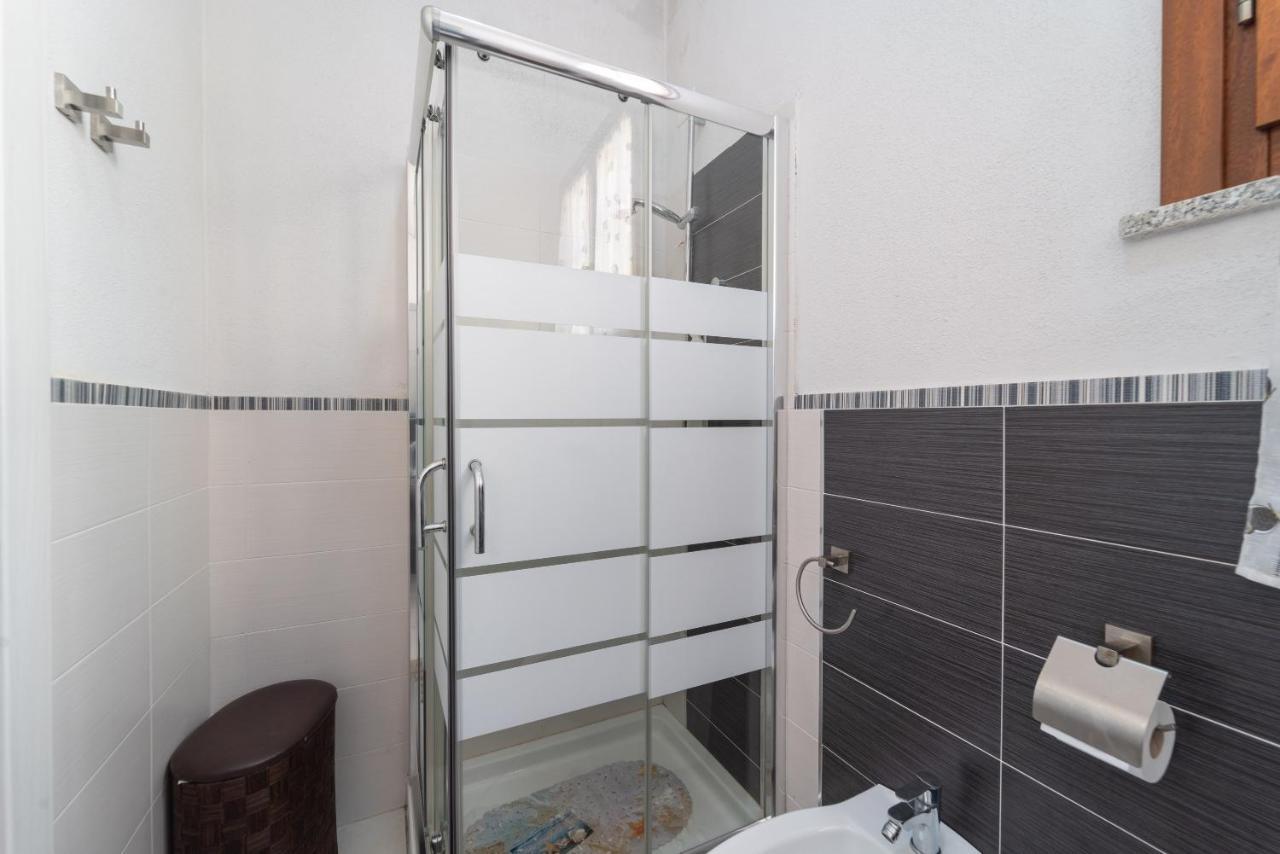 אלגהרו Miros Apartment מראה חיצוני תמונה
