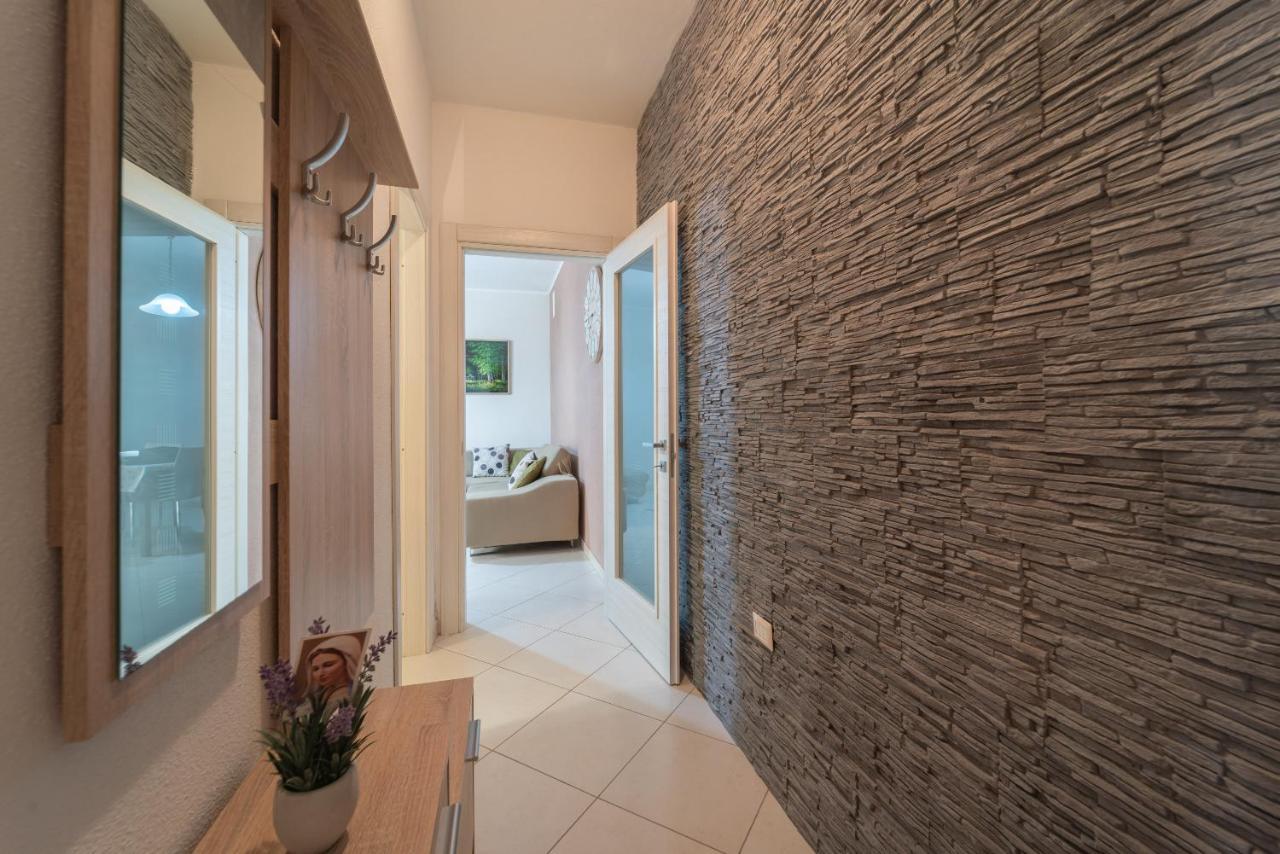 אלגהרו Miros Apartment מראה חיצוני תמונה